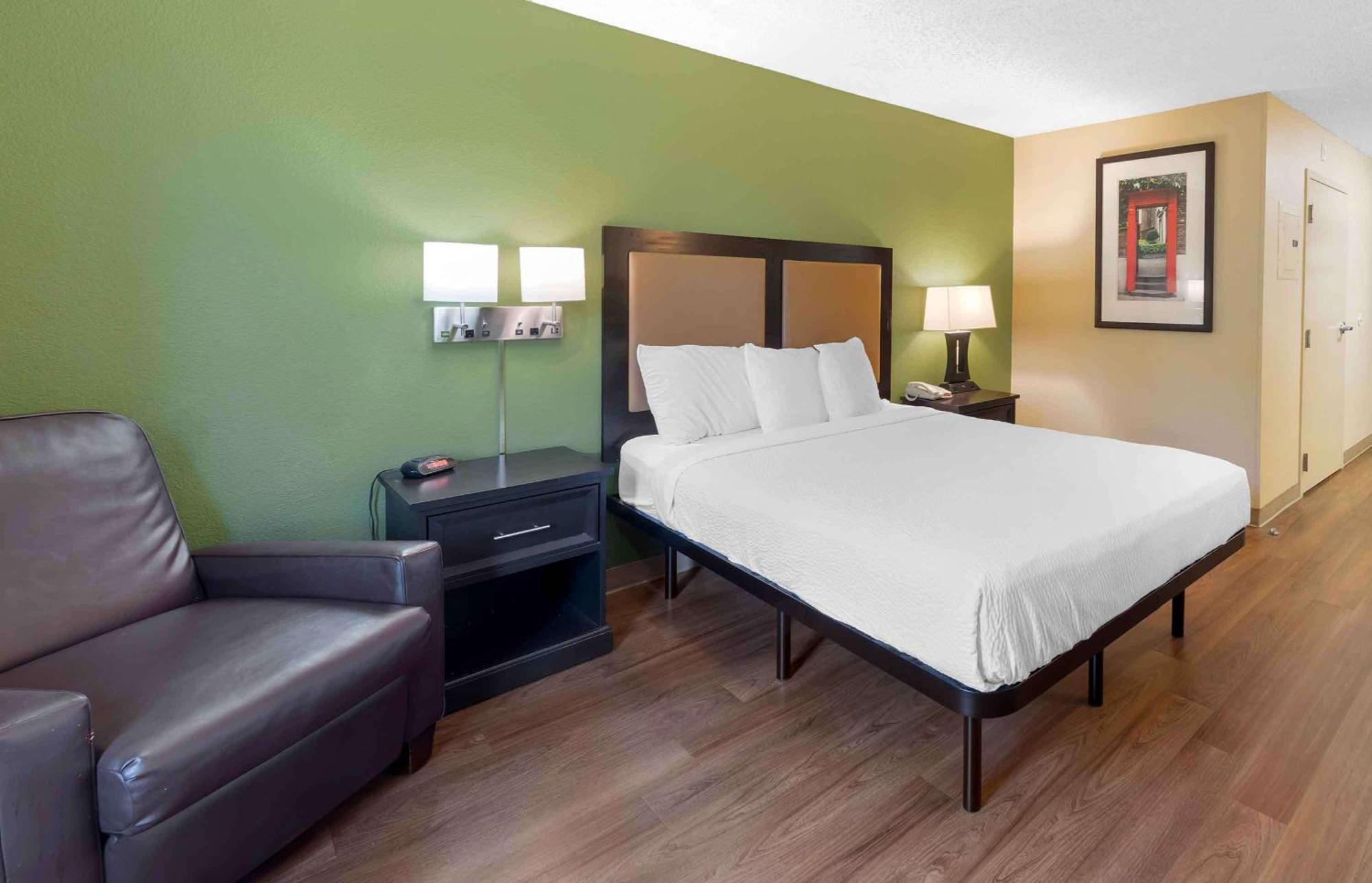 Extended Stay America Select Suites - Atlanta - Perimeter - Hammond Drive Sandy Springs Exteriör bild