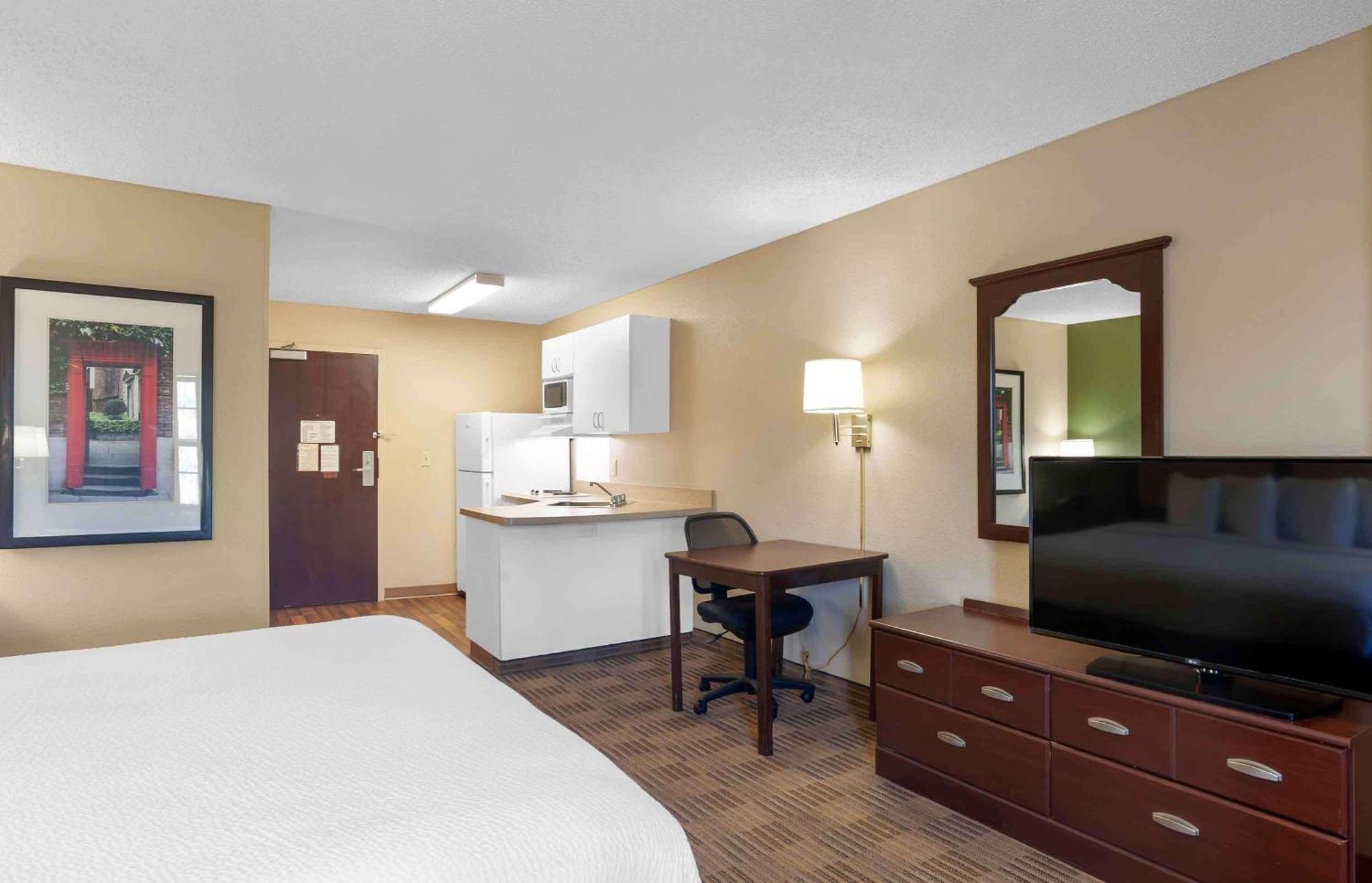 Extended Stay America Select Suites - Atlanta - Perimeter - Hammond Drive Sandy Springs Exteriör bild
