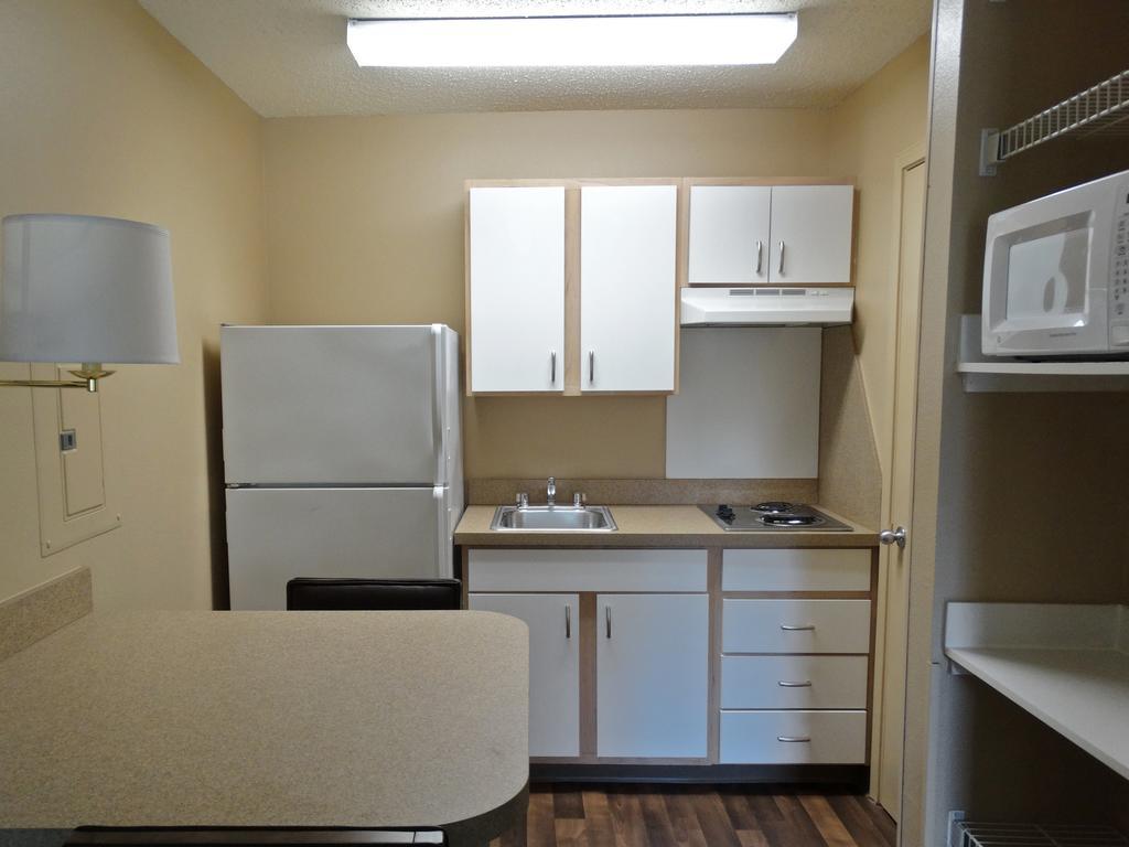 Extended Stay America Select Suites - Atlanta - Perimeter - Hammond Drive Sandy Springs Exteriör bild